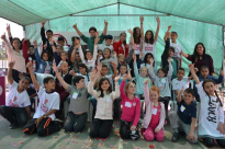 يد بيد من اجل مجتمع مشترك في مدرسة واحة السلام الابتدائية باللد